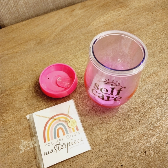 Girls gift set tumbler cup & necklace NEW - Picture 5 of 5